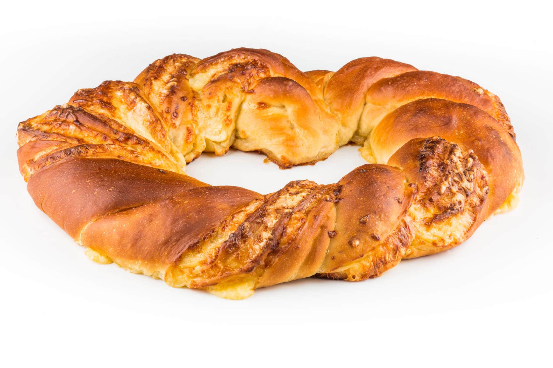 Soolane kringel juustutäidisega